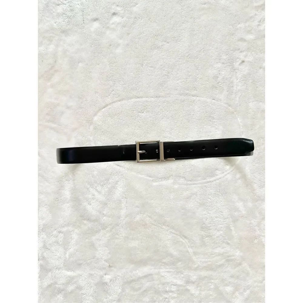 Women’s chaps belt black and silver